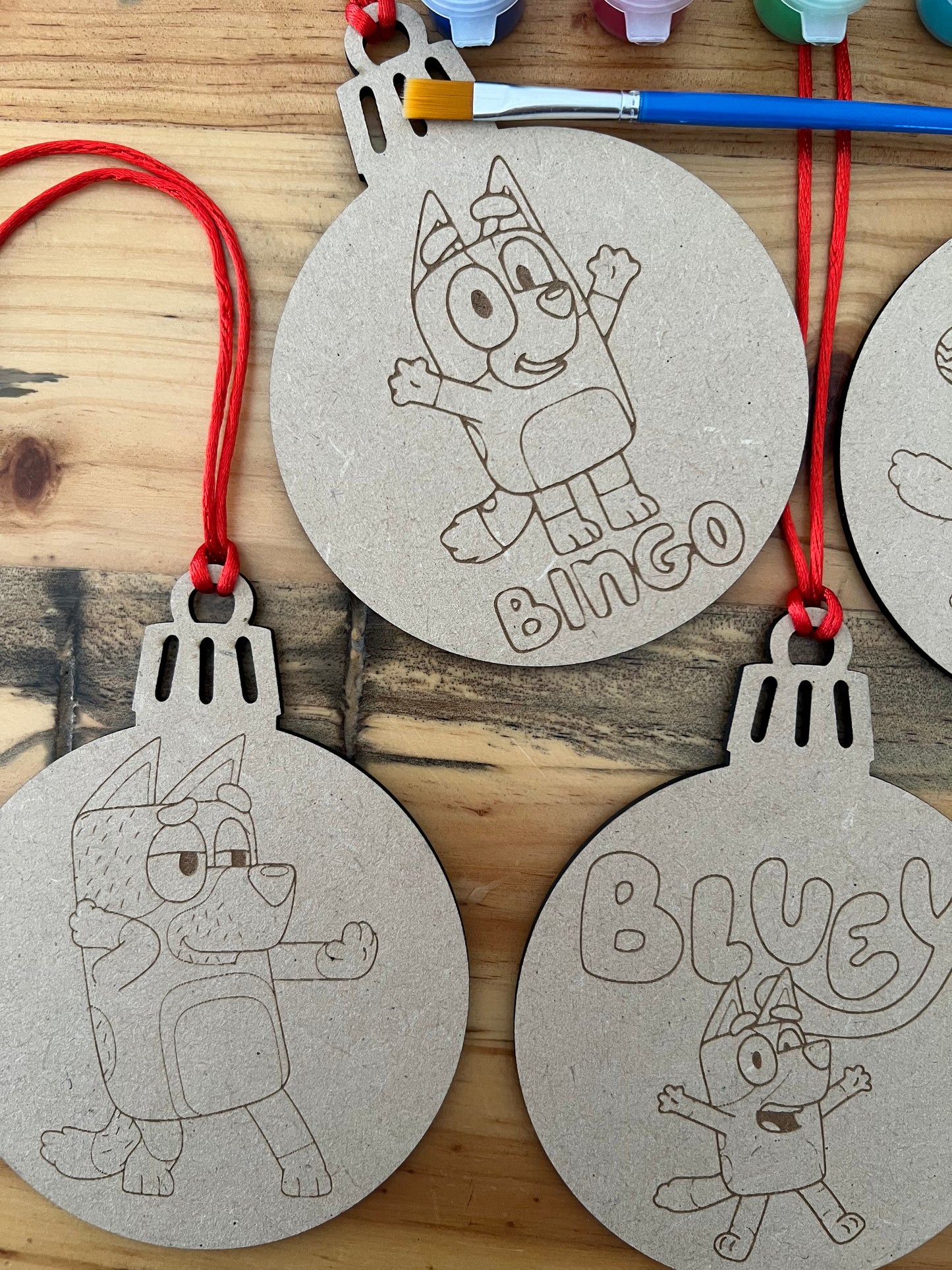 ‘A Bluey Christmas’ Paint Your Own Christmas Bauble Kit