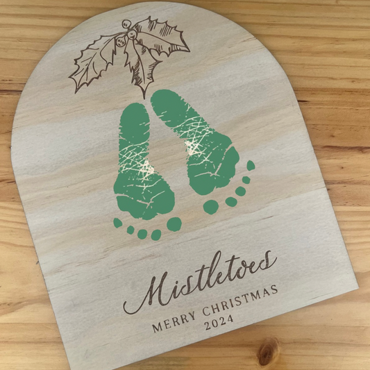 Christmas Mistletoes Wooden Plaque